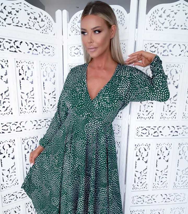 AX Paris Dark Green Spot Wrap Midi Dress | New Look