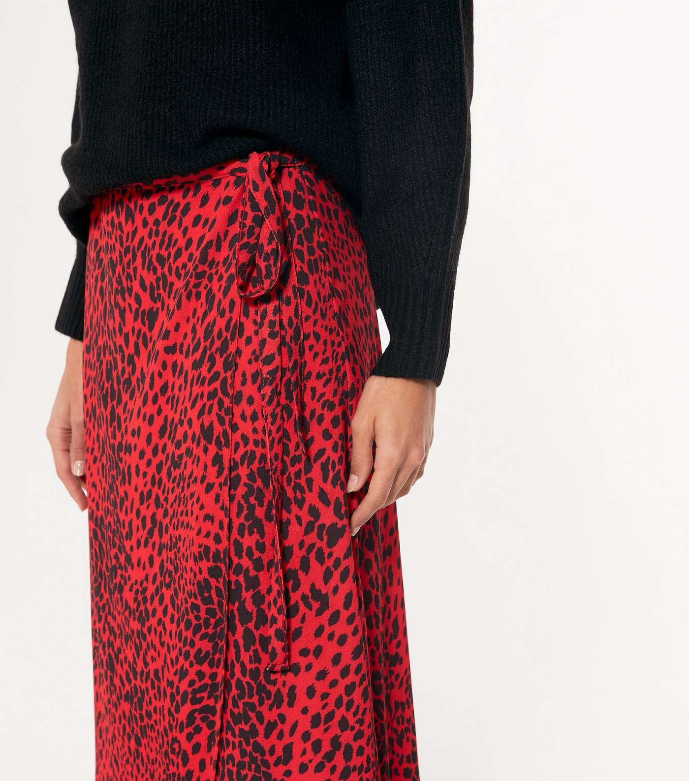 Red Leopard Print Wrap Midi Skirt Image 4