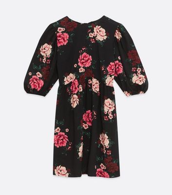 Image of Black Floral Smock Dress New Look