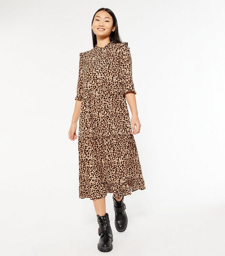 Download Petite Brown Leopard Print Tiered Hem Midi Dress New Look