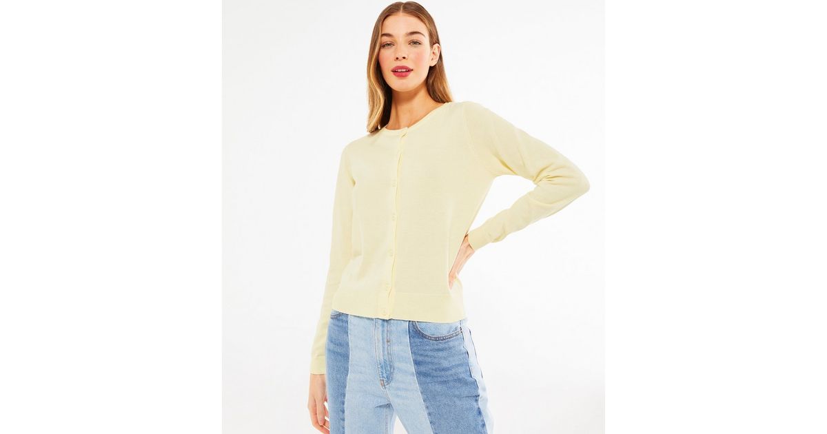 Pale Yellow Crew Neck Cardigan New Look