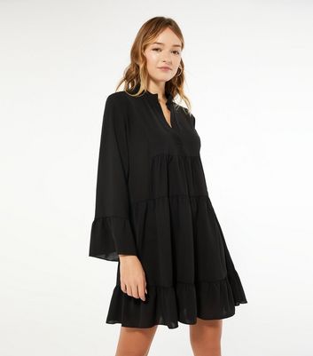 Cameo Rose Black Tiered Smock Dress | New Look