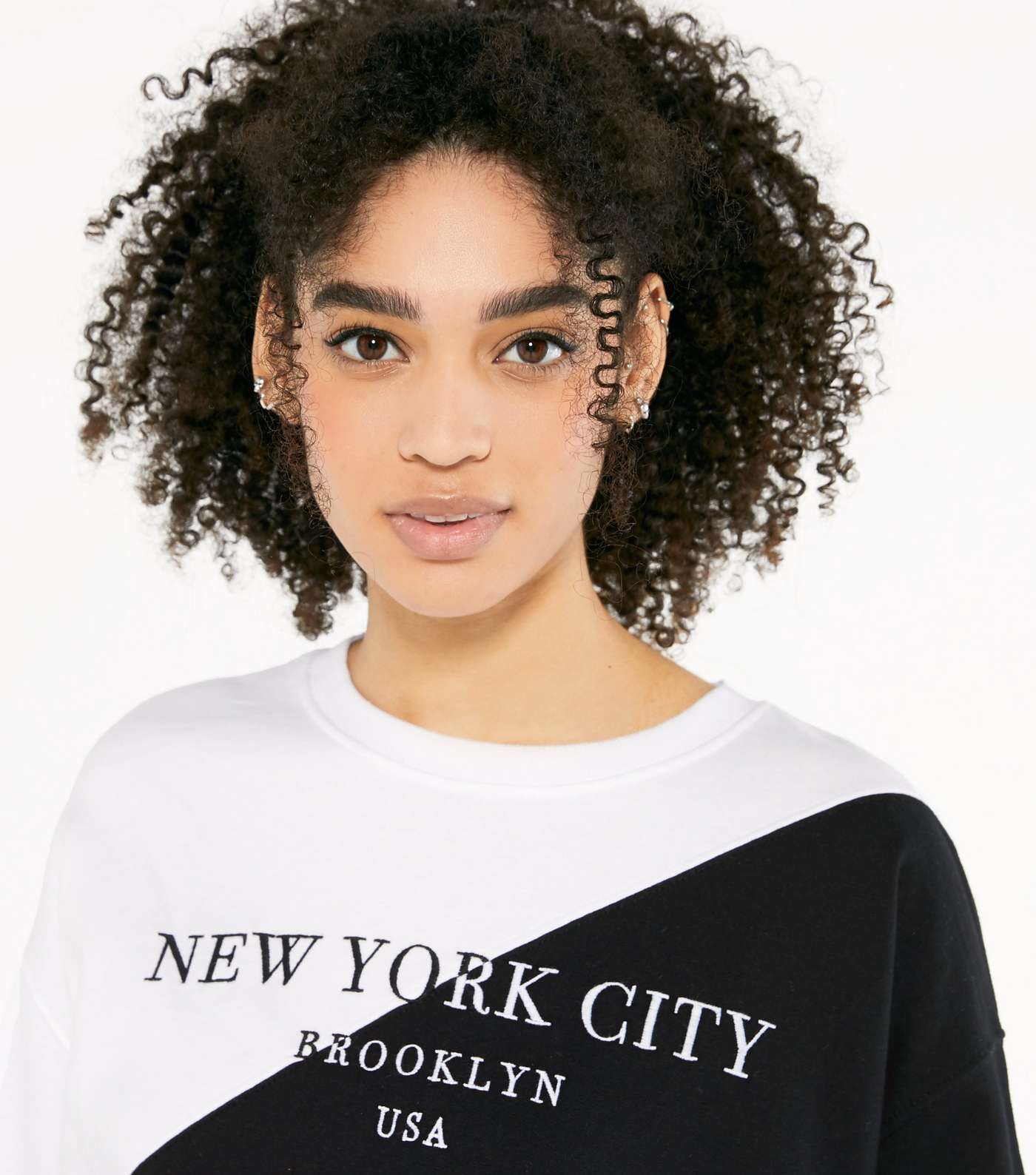 Black New York City Logo Sweatshirt Image 3