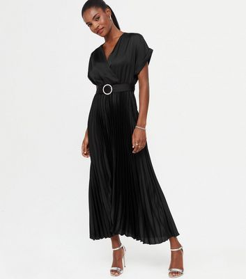 New look 2024 black pleated dress