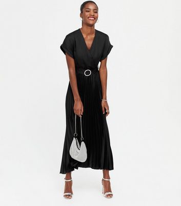 black pleated dress new look