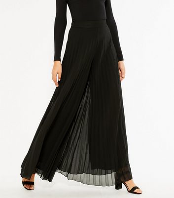 Chiffon hot sale pleated trousers