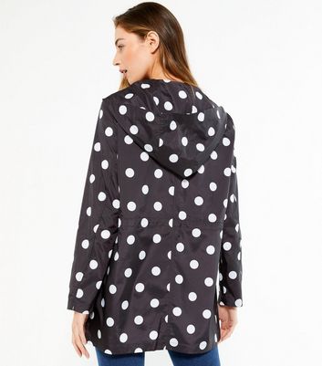 Black Spot Print Packable Mac | New Look