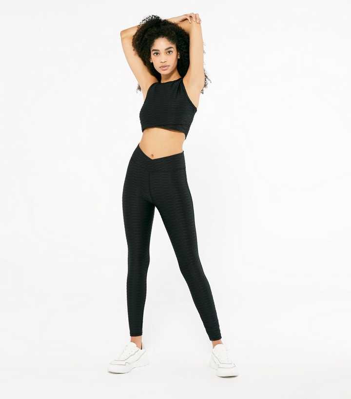 black textured leggings