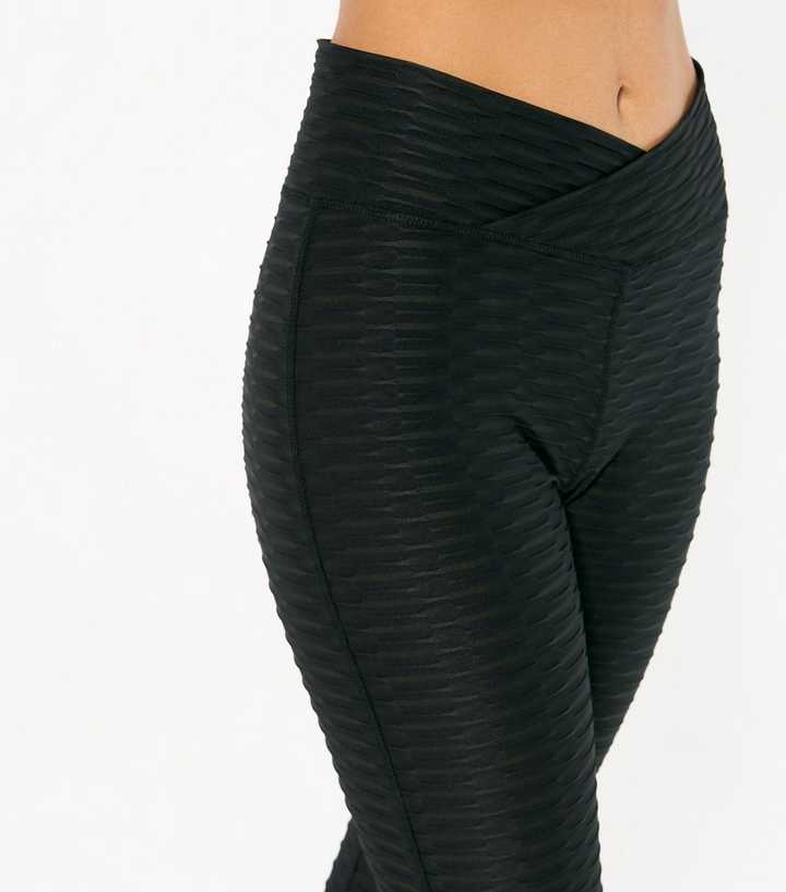 black textured leggings