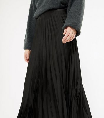 Tall Black Pleated Satin Midi Skirt New Look