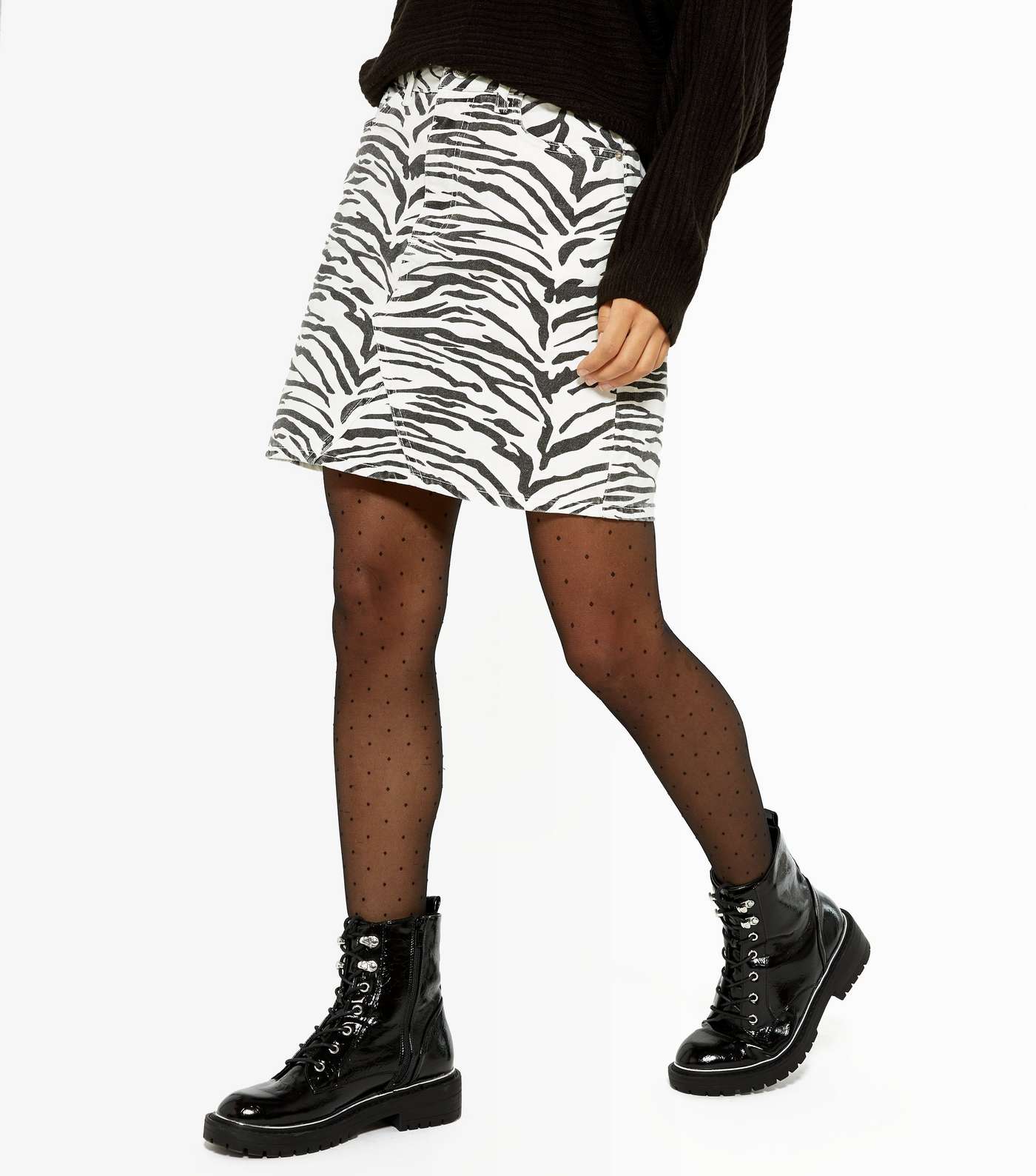 White Zebra Print Denim Mom Skirt Image 2