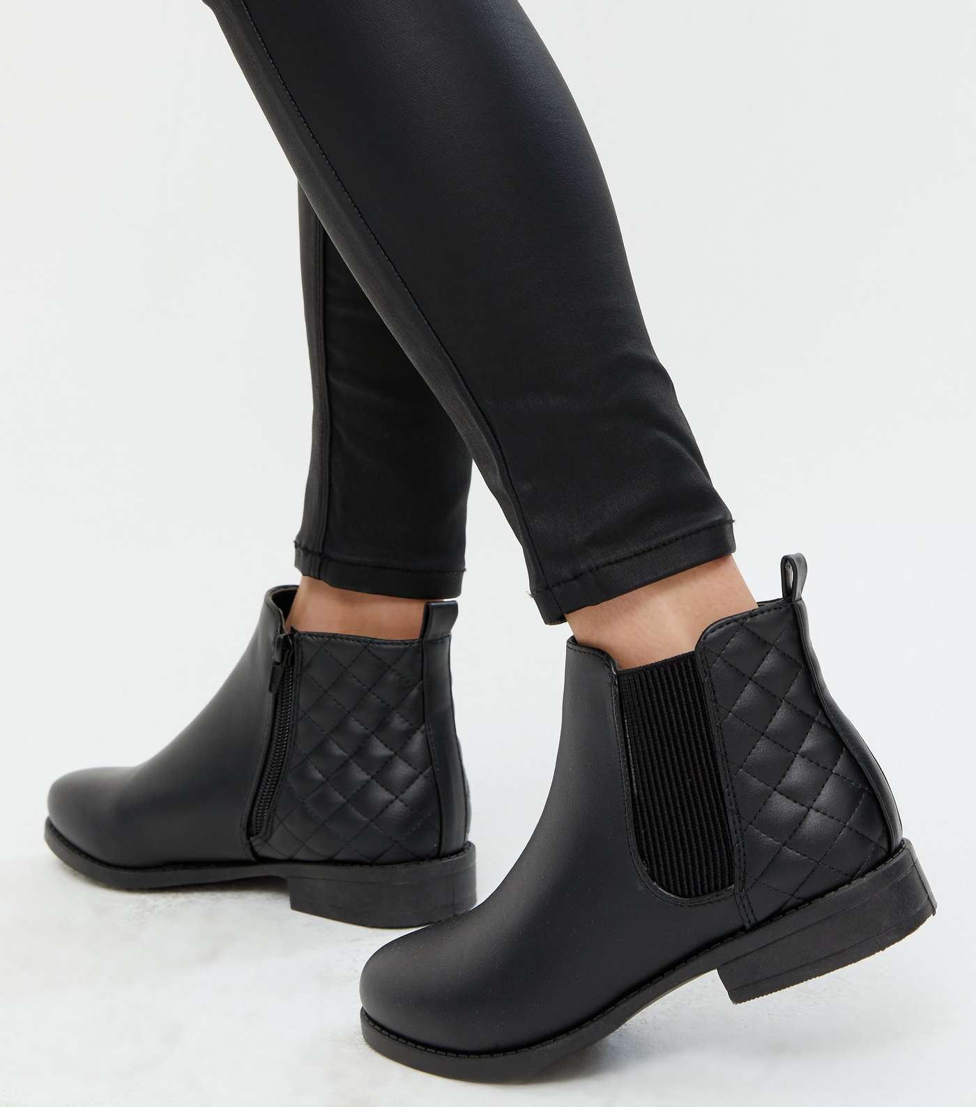 Black Quilted Side Chelsea Boots Image 2