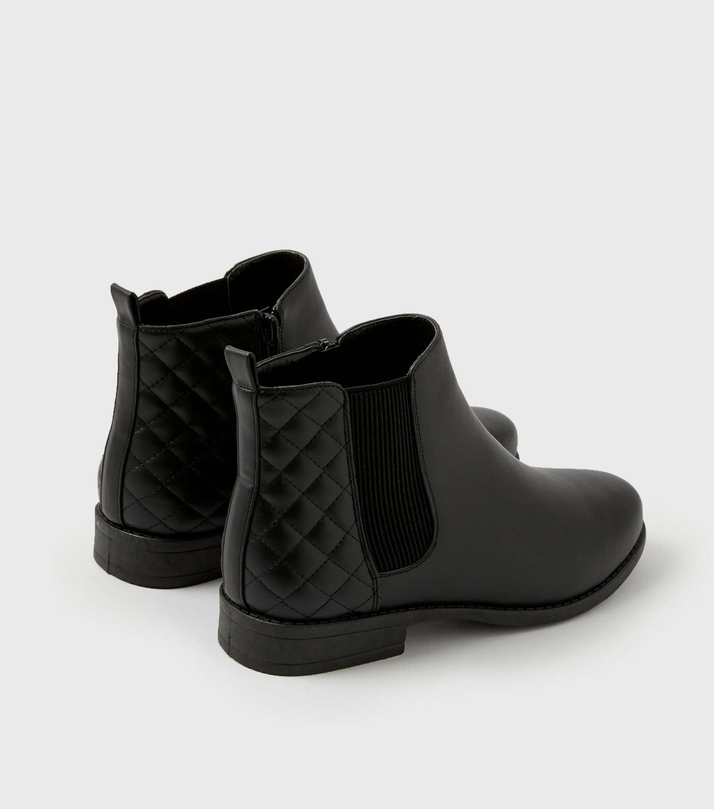 Black Quilted Side Chelsea Boots Image 4