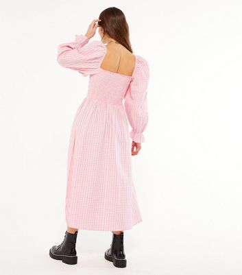 New look shirred midi deals dress in pink gingham