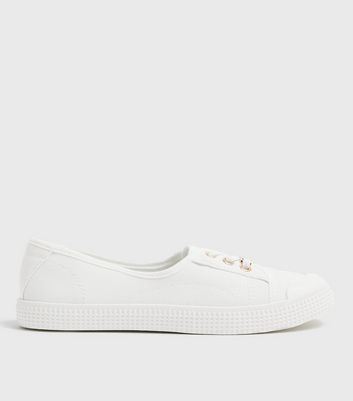 New look white on sale sneakers