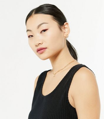black cardigan vest