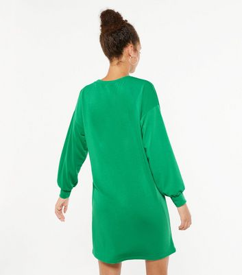 green sweatshirt dress