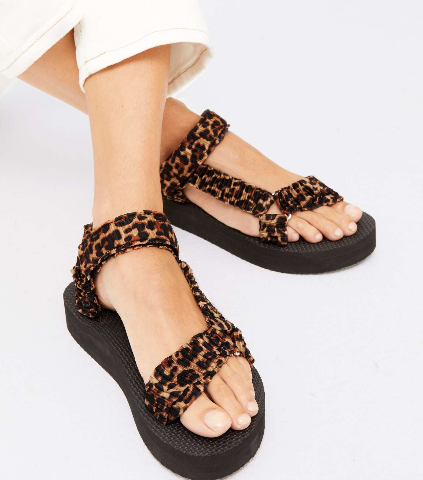 Brown Leopard Print Ruched Strap Chunky Sandals Image 2