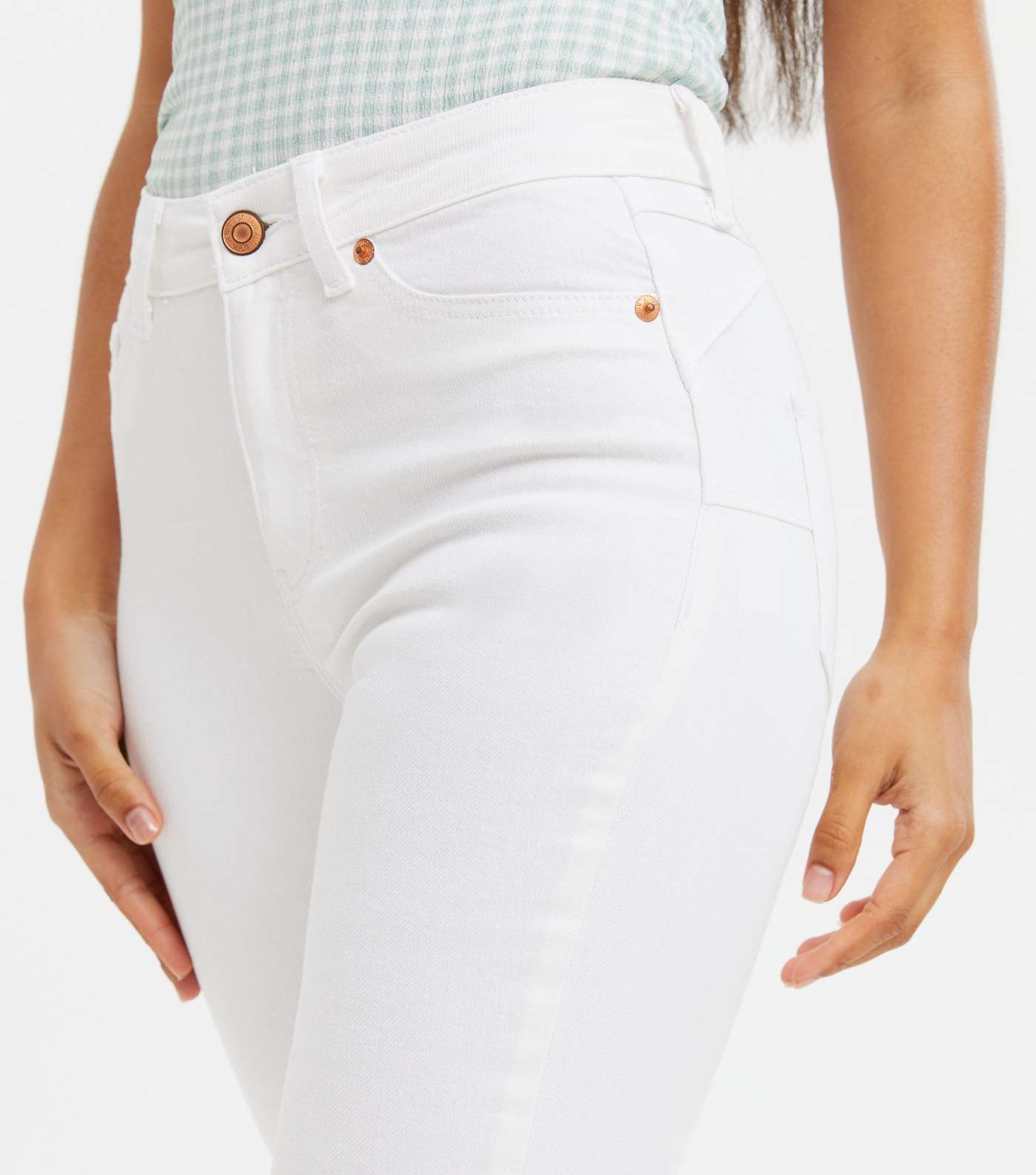 Petite White Lift & Shape Jenna Skinny Jeans Image 3