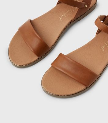 New look best sale tan flat sandals