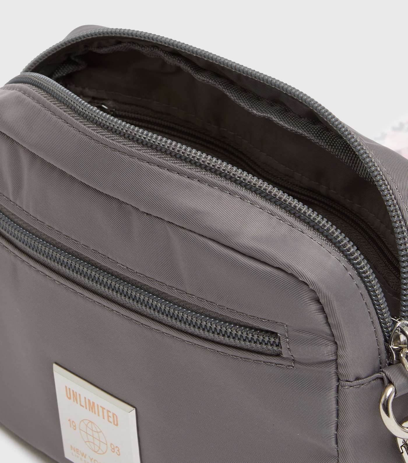 Girls Grey Tab Front Camo Strap Cross Body Bag Image 4