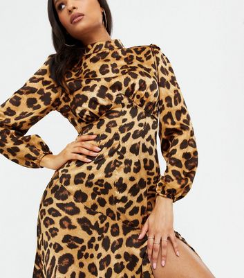 Missguided hotsell leopard dress