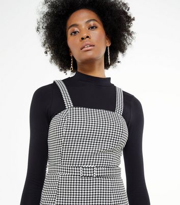 new look dogtooth pinafore