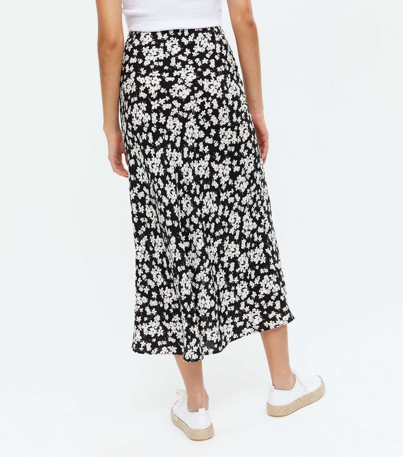 Black Ditsy Floral Midi Skirt Image 4
