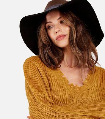 Image of Apricot Mustard Frayed Tassel Hem Jumper New Look