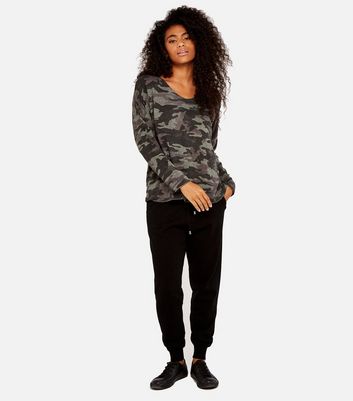 Sundry camo trapeze on sale sweatshirt