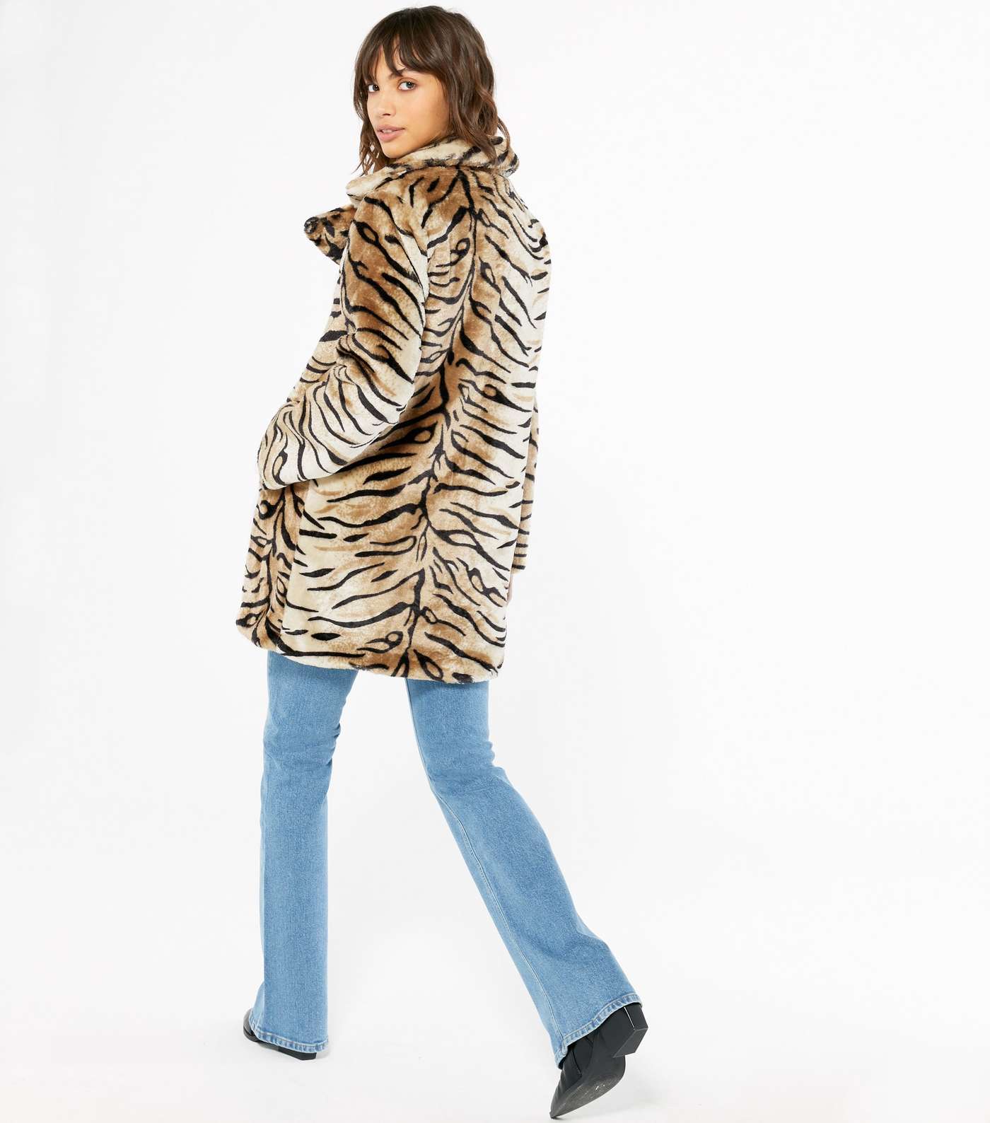 Blue Vanilla Camel Tiger Print Faux Fur Coat  Image 4