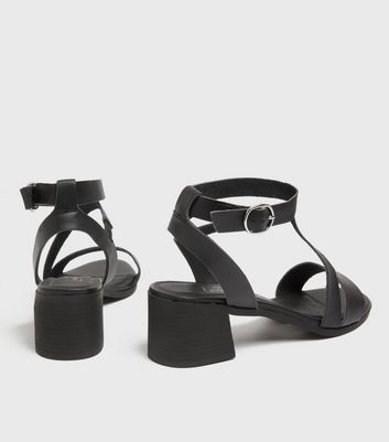 black strappy sandals new look