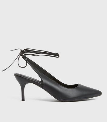 New look hotsell black kitten heels