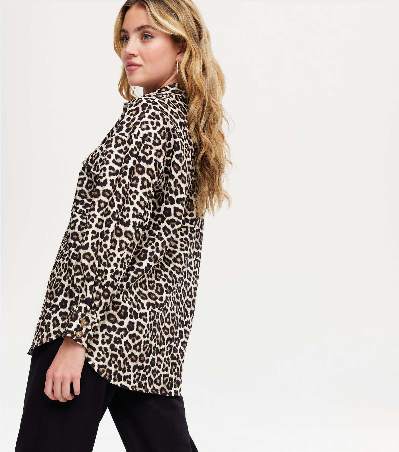 Cameo Rose Brown Leopard Print Shacket  Image 3