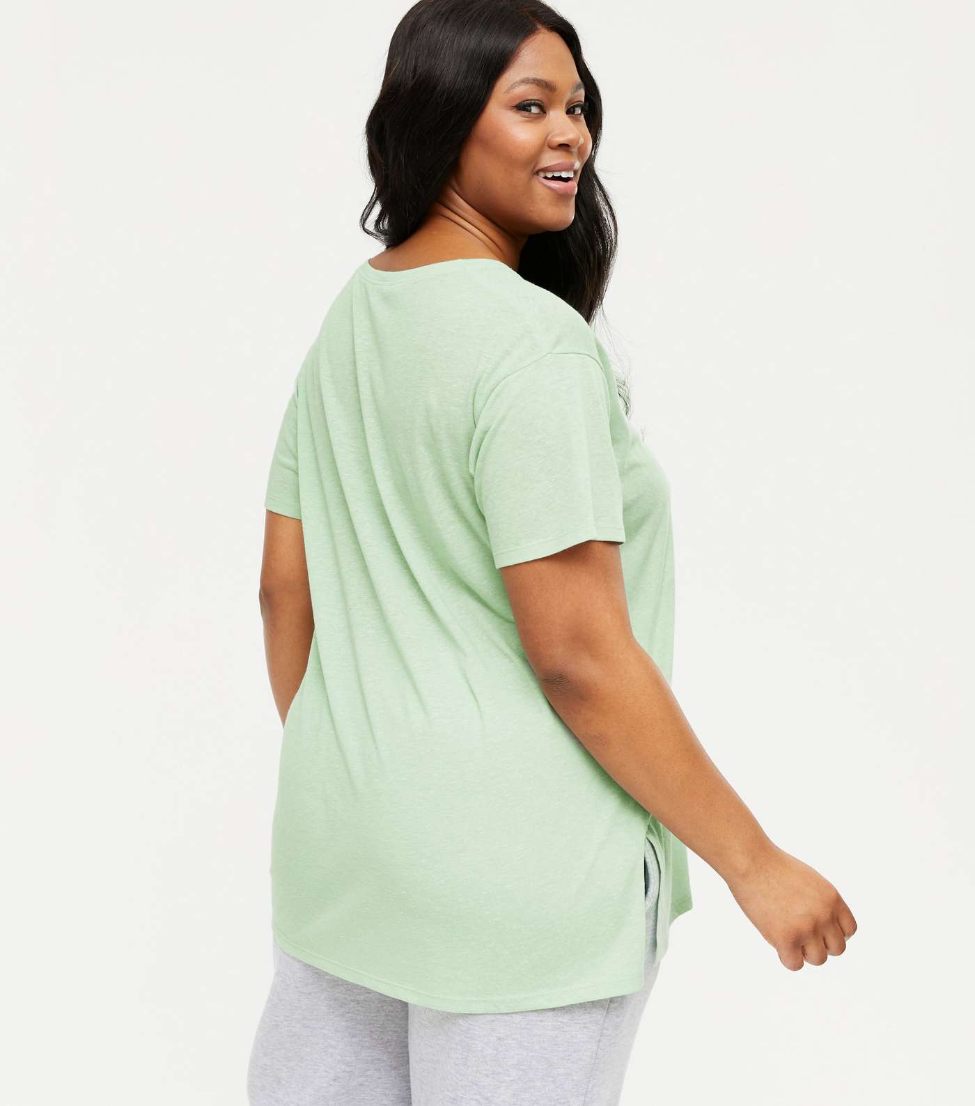 Curves Light Green Pocket Front T-Shirt Image 3