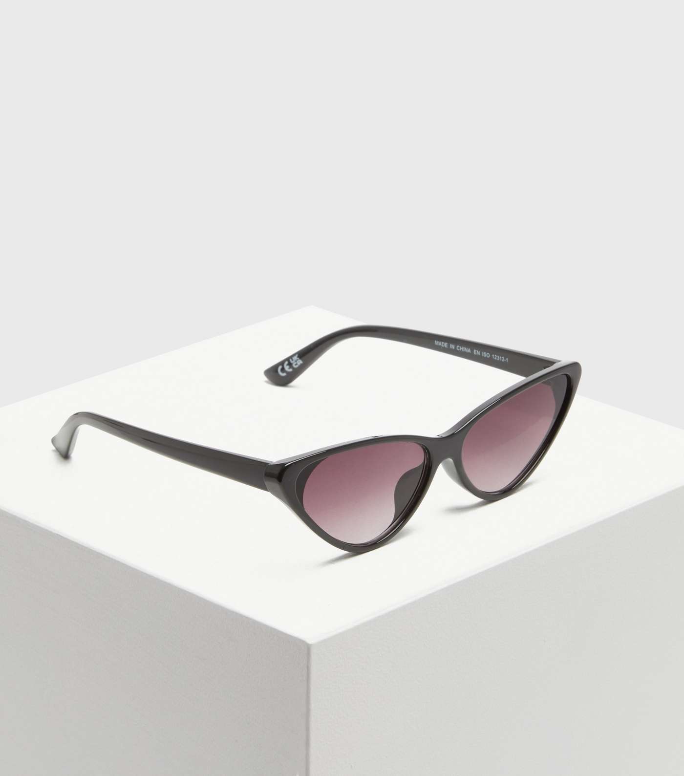 Black Slim Cat Eye Sunglasses