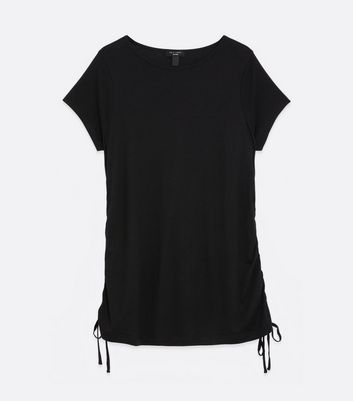 Click to view product details and reviews for Curves Black Ruched Tie Side T Shirt New Look.