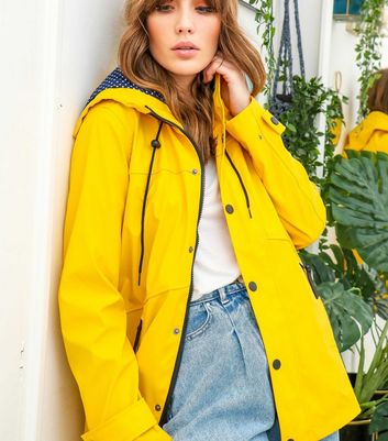 New look clearance yellow raincoat