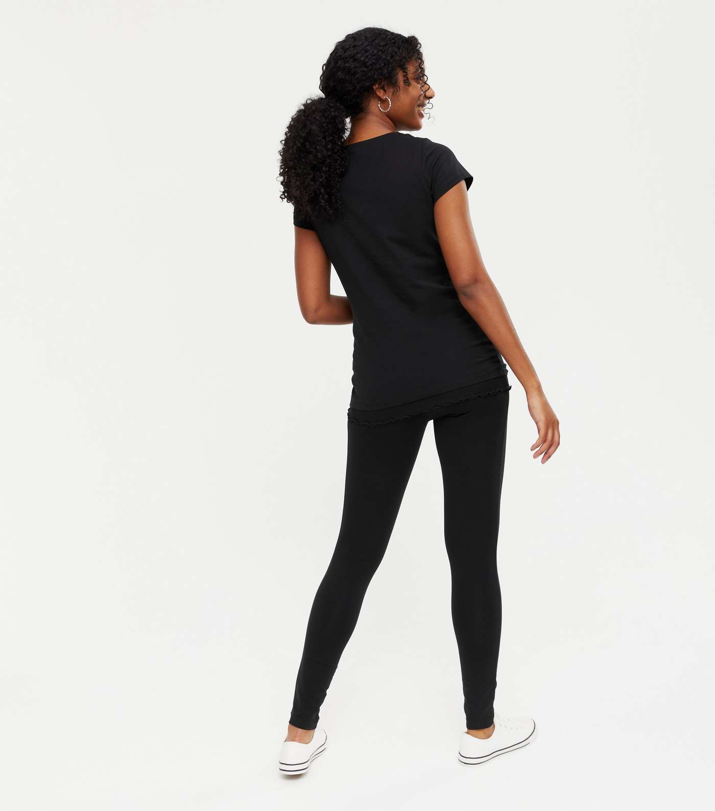 Maternity 3 Pack Black Vest T-Shirt and Leggings Set Image 4