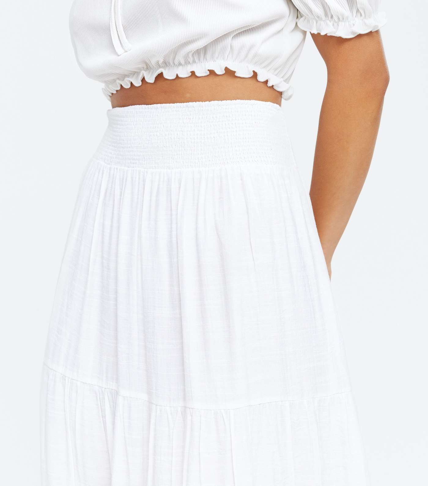 Blue Vanilla White Shirred Waist Tiered Maxi Skirt Image 3