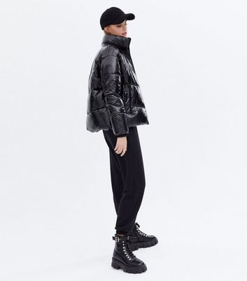 new look boxy puffer in black