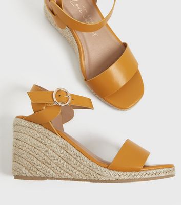 Mustard store wedges shoes