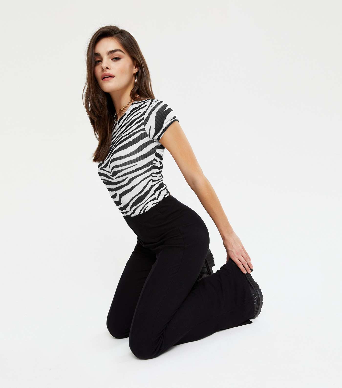 Black Zebra Print Short Sleeve Bodysuit  Image 2
