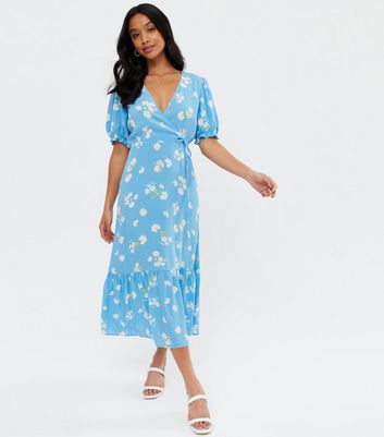 Petite Blue Floral Puff Sleeve Midi Wrap Dress | New Look