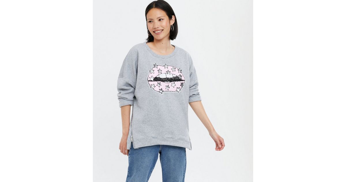 Red Eyes Lips Printed Sweatshirt - Beckie