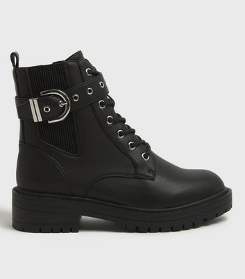 Black biker boots new look online