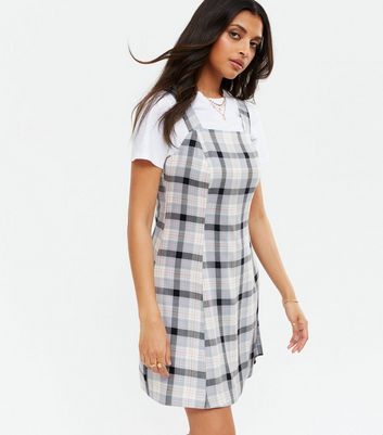 Black and hotsell white pinafore dress