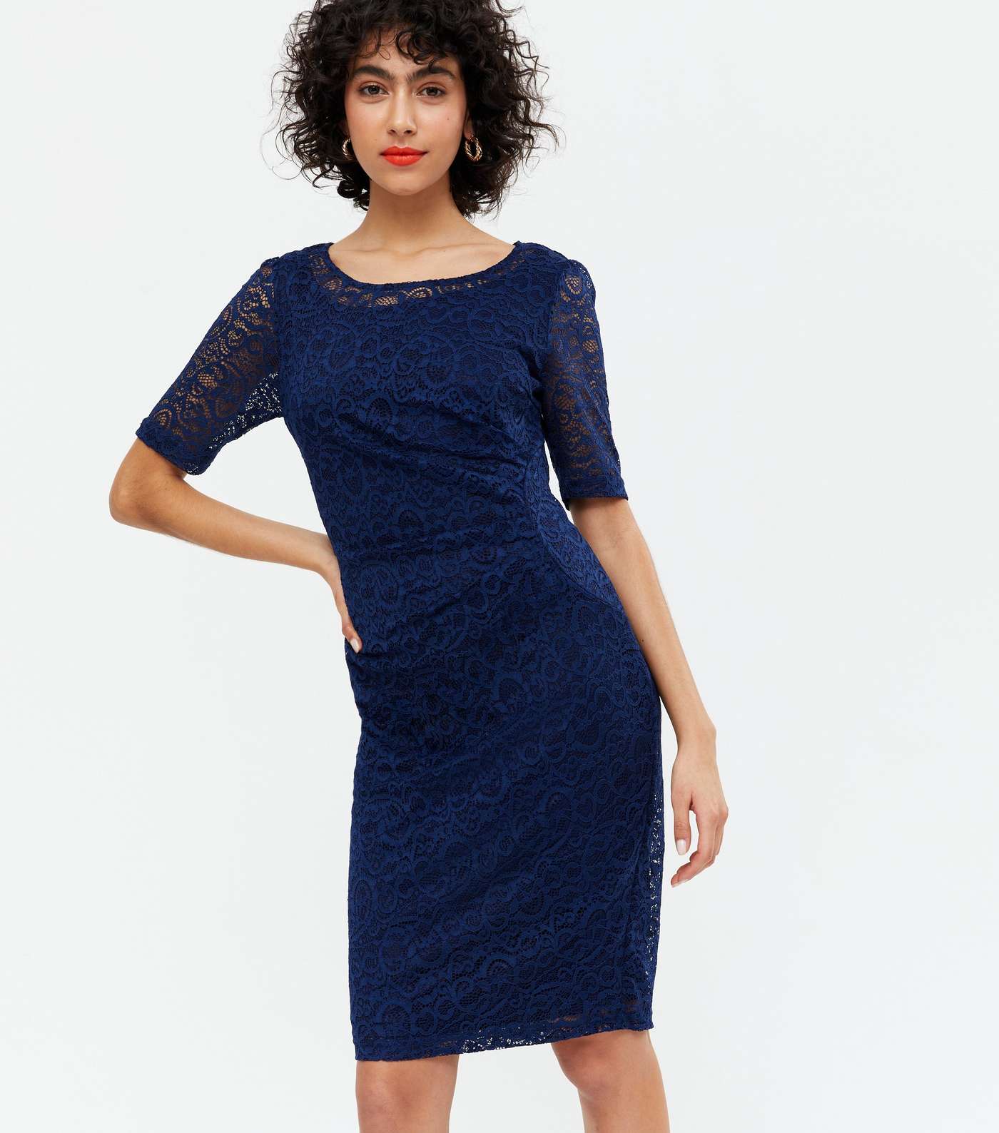 Yumi Blue Lace Ruched Side Dress