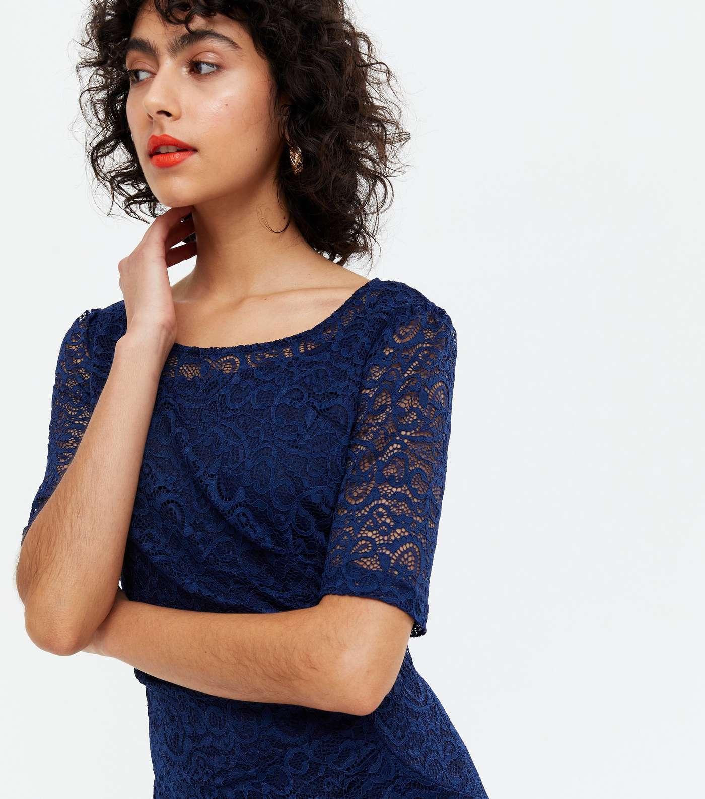 Yumi Blue Lace Ruched Side Dress Image 3