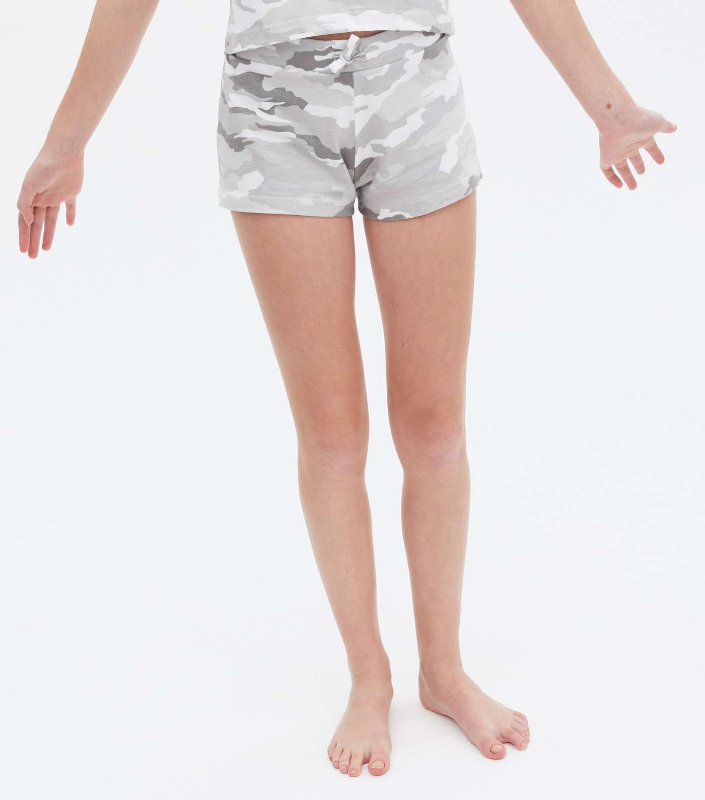 Girls Light Grey Camo Day Dreamer Logo Short Pyjama Set Image 3